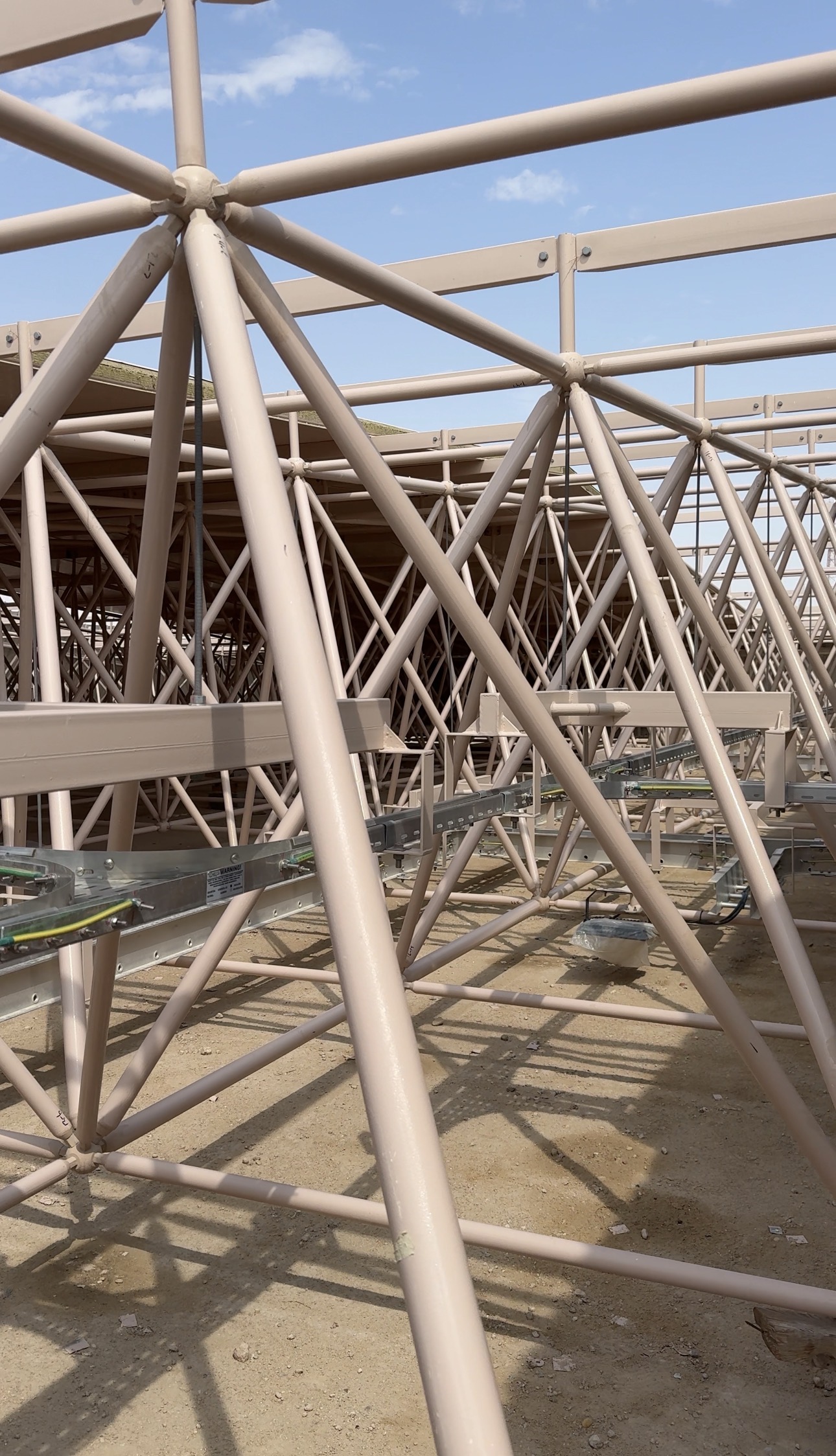 Triocon space frame sunshade for Saudi Aramco Jafurah Gas Compression Plant, Saudi Arabia