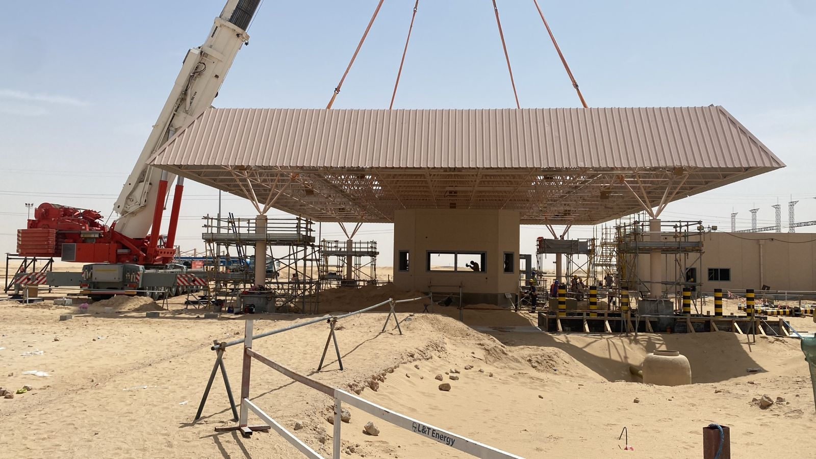 Triocon space frame sunshade for Saudi Aramco Jafurah Gas Compression Plant, Saudi Arabia