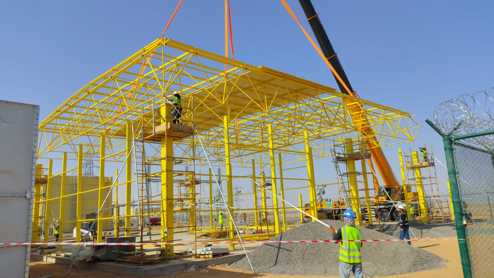 Triocon space frame warehouse roof structure, Tabarjal